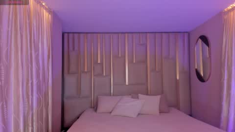 Snapshot of evebenson chatting on 9, 11, 2025 Eve online show from 9, 11, 2025