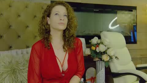 EveHamilton online show from 19, 1, 2025