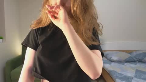 Snapshot of eveleen_soleen chatting on 15, 1, 2025 Eveleen online show from 15, 1, 2025