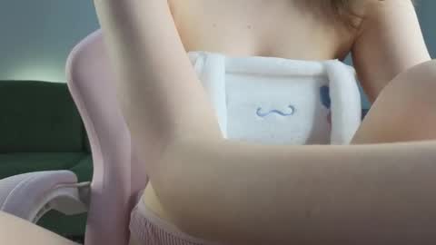 Snapshot of eveleen_soleen chatting on 28, 2, 2025 Eveleen online show from 28, 2, 2025