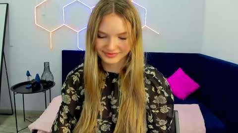 Eveline online show from 6, 6, 2026