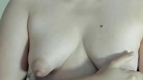 Evelyn online show from 26, 5, 2026