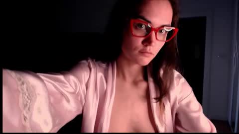 Evelyn online show from 6, 3, 2026