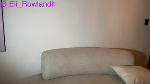 E V E L Y N  online show from 15, 4, 2026