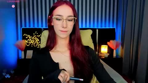 Snapshot of evelyn_rush1 chatting on 2, 2, 2026 evelyn rush1 online show from 2, 2, 2026