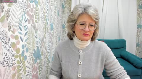 Snapshot of evelynblissful chatting on 4, 12, 2024 Evelyn online show from 4, 12, 2024