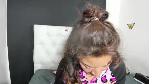 Evelyne online show from 24, 2, 2026