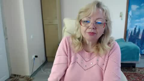 BarbaraBlondy online show from 3, 2, 2025