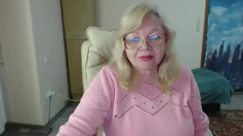 BarbaraBlondy online show from 10, 2, 2025