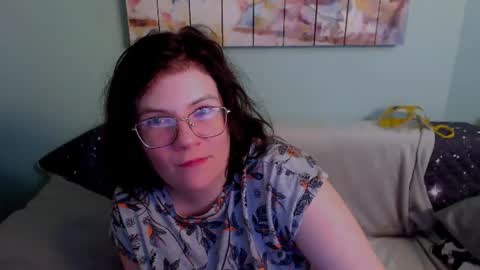 Everly online show from 5, 7, 2026