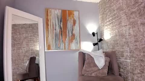 Sophia online show from 25, 2, 2025