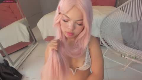 Sophia online show from 12, 9, 2025