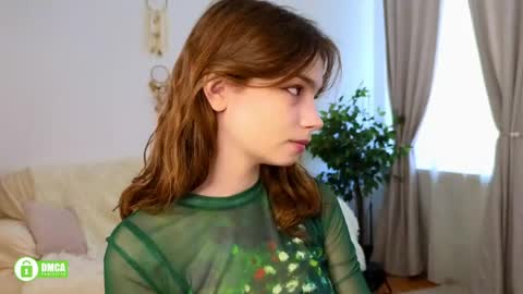 Snapshot of evi_brook chatting on 6, 5, 2026 evi_brook online show from 6, 5, 2026