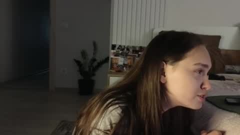 evi_woow online show from 18, 9, 2025