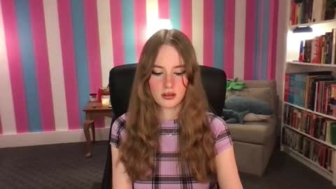 Evie3 online show from 18, 12, 2025