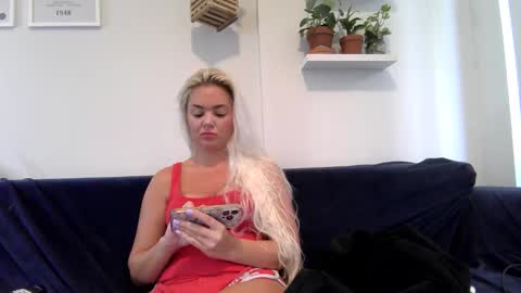 Badblondebunny online show from 30, 9, 2025