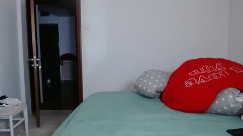 Snapshot of evolett chatting on 26, 4, 2026 ONLYFANS There are legends that in this room all your wishes can come true Private is Open online show from 26, 4, 2026