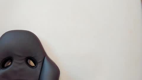 Snapshot of evony_becker chatting on 27, 11, 2025 evony-becker online show from 27, 11, 2025