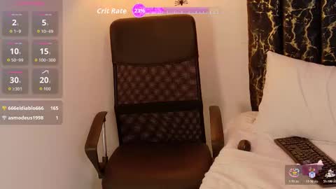 evvaa_moon online show from 17, 10, 2025