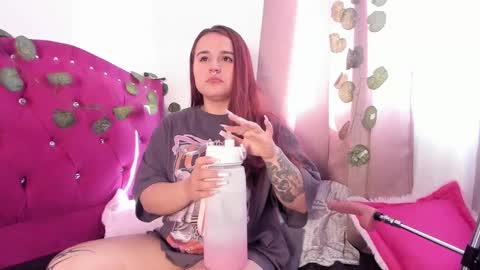 Snapshot of evy_orange1 chatting on 13, 12, 2024 EVY online show from 13, 12, 2024