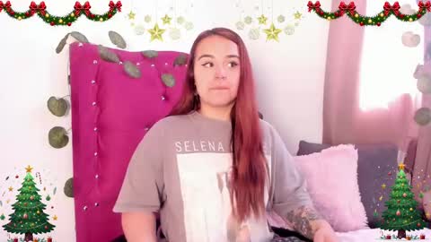 Snapshot of evy_orange1 chatting on 16, 12, 2024 EVY online show from 16, 12, 2024