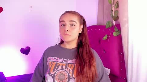 Snapshot of evy_orange1 chatting on 10, 3, 2025 EVY online show from 10, 3, 2025