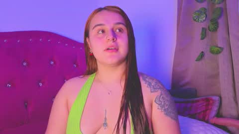 Snapshot of evy_orange1 chatting on 2, 10, 2025 EVY online show from 2, 10, 2025