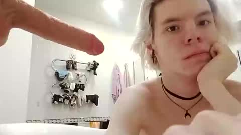 Snapshot of ex1dra06 chatting on 3, 4, 2026 Essa online show from 3, 4, 2026