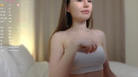 Snapshot of exclusive_model_ chatting on 25, 2, 2025 Angel online show from 25, 2, 2025