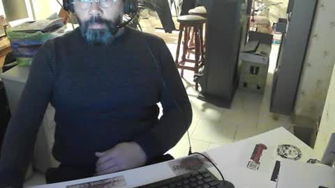 Snapshot of exibdevil chatting on 13, 1, 2025 Gio online show from 13, 1, 2025