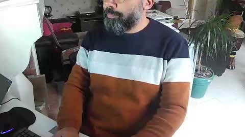 Snapshot of exibdevil chatting on 31, 1, 2025 Gio online show from 31, 1, 2025