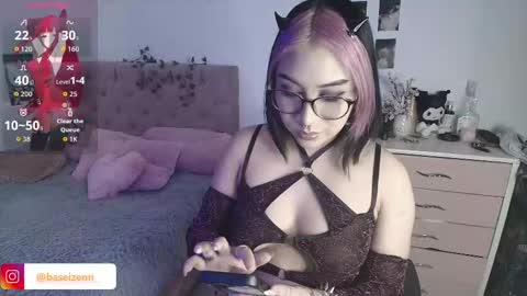 Snapshot of exodiakinky chatting on 27, 9, 2025 Goddess Exodia please help me reach 100 thumbs up online show from 27, 9, 2025