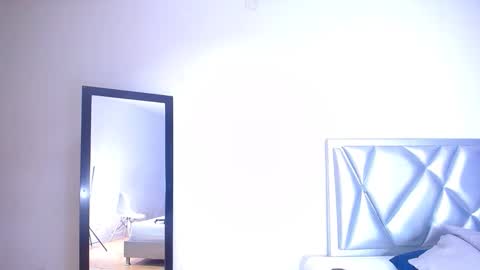 exotic_karmella online show from 16, 12, 2025