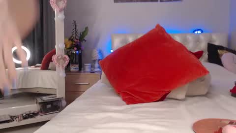 Snapshot of exotica_girl chatting on 19, 7, 2026 exotica_girl online show from 19, 7, 2026
