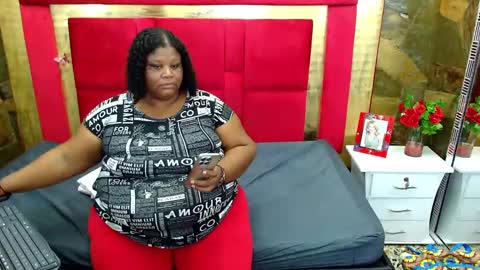 Snapshot of exoticbigmandx chatting on 25, 12, 2024 Mandy online show from 25, 12, 2024