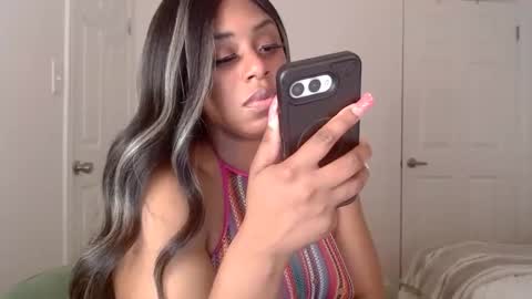 exstacybanks online show from 26, 11, 2025