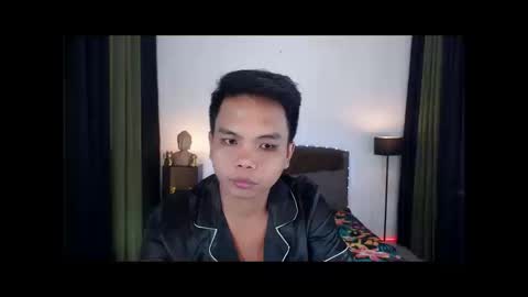 Snapshot of extraservice69menx chatting on 8, 10, 2025 JOHNDAVE online show from 8, 10, 2025
