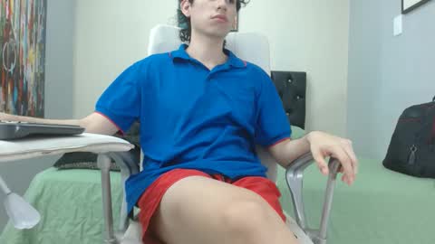 Snapshot of extrella_latina22 chatting on 12, 1, 2025 extrella_latina22 online show from 12, 1, 2025