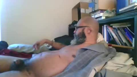 Snapshot of eyequee0007 chatting on 1, 2, 2026 eyequee0007 online show from 1, 2, 2026