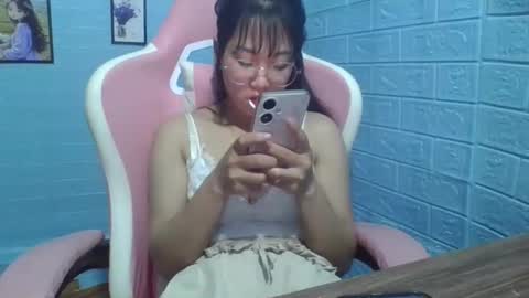 Snapshot of eyewet chatting on 3, 5, 2026 Eye online show from 3, 5, 2026