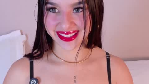 Snapshot of eymicooper chatting on 28, 1, 2025 eymicooper online show from 28, 1, 2025