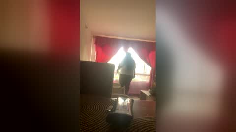 eyshaexotii online show from 12, 4, 2026