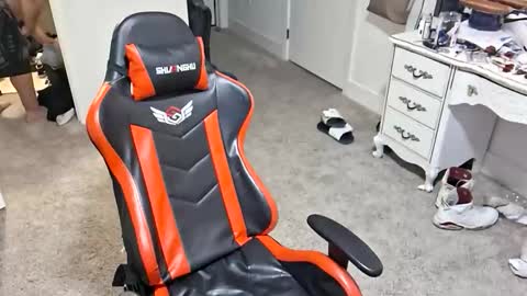 Snapshot of eyyoboobo0 chatting on 3, 3, 2026 eyyoboobo0 online show from 3, 3, 2026