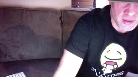 ezze2002 online show from 4, 3, 2026