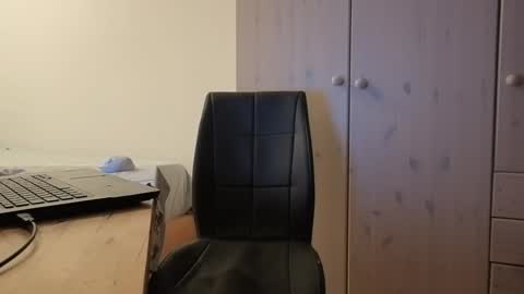 Mick online show from 5, 12, 2024