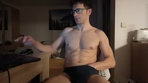 Mick online show from 9, 2, 2025