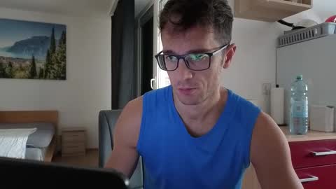 Mick online show from 20, 10, 2025