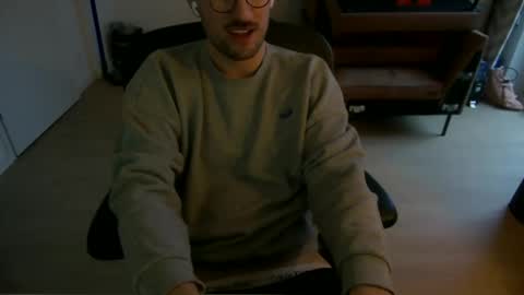 Snapshot of fabian_196 chatting on 14, 1, 2026 Call me bitch online show from 14, 1, 2026