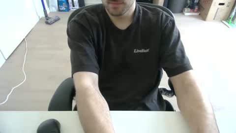 Snapshot of fabian_196 chatting on 22, 3, 2026 Call me bitch online show from 22, 3, 2026