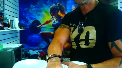 Snapshot of fabxxxl chatting on 2, 5, 2026 fabxxxl online show from 2, 5, 2026